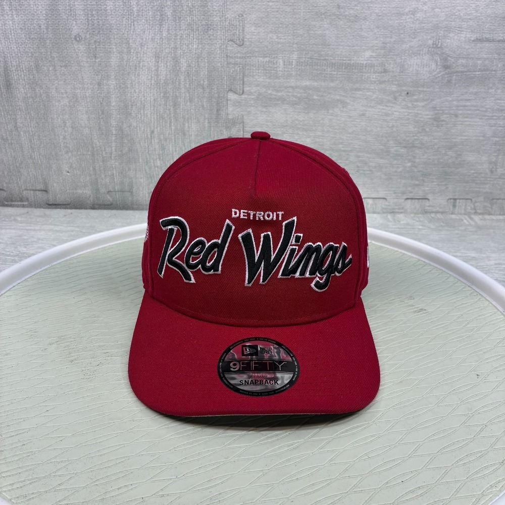 New Era Detroit Red Wings Hat Cap Snapback Mens Red Cotton NHL Hockey 9FIFTY
